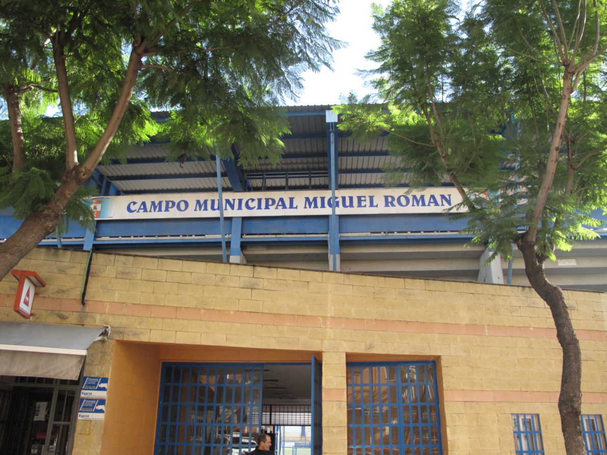 Cesión de uso ambigú Estadio Municipal Miguel Román