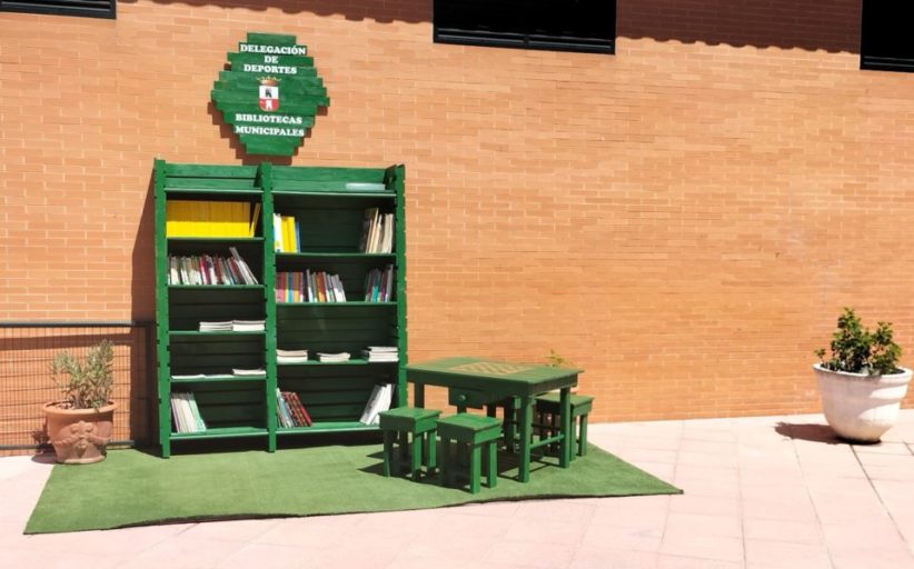 Servicio de Bibliopiscina de Dos Hermanas