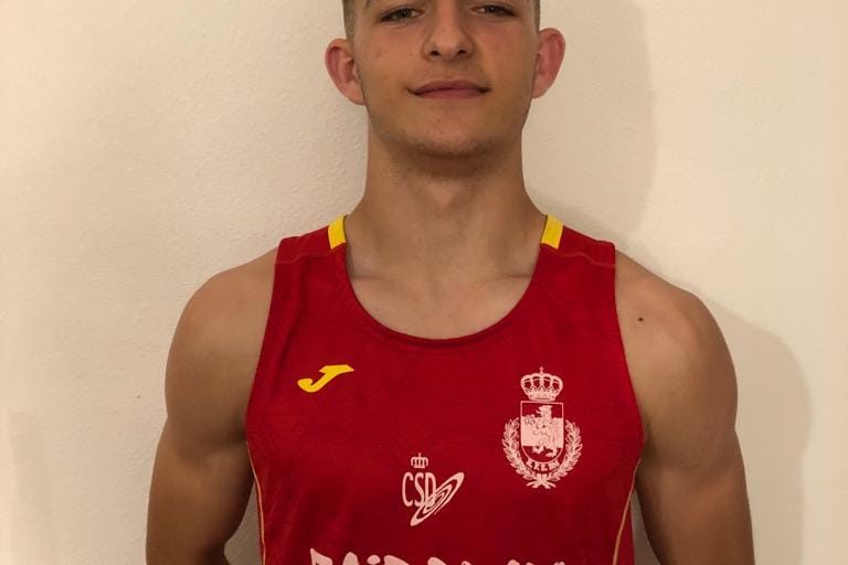 Alfonso Rodríguez Lario concentrado con la selección