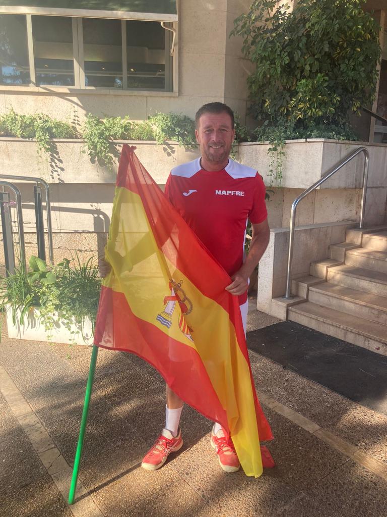 Nicolas Pérez capitanea la selección en el mundial y en el europeo
