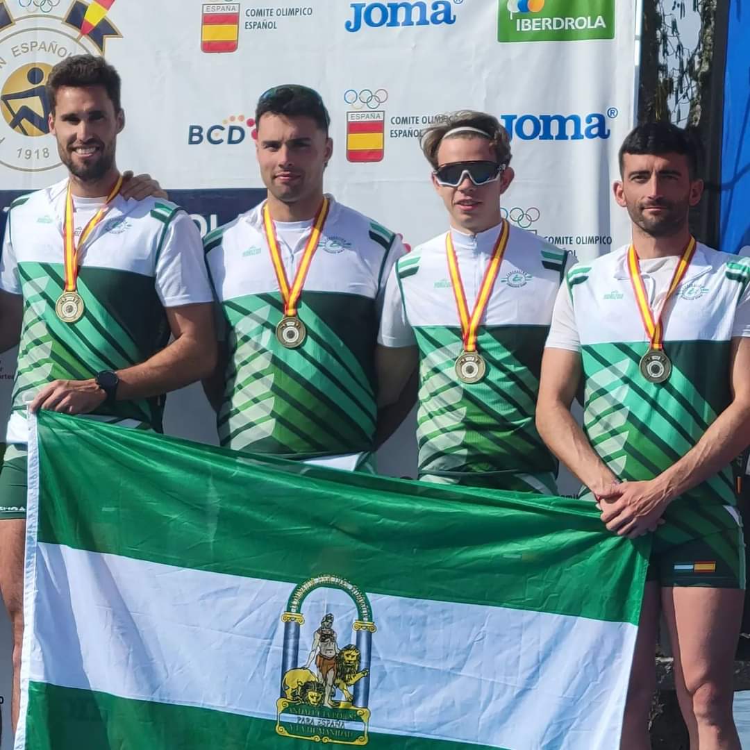 Jaime Canalejo Pazos gana tres oros en los Campeonatos de España remo