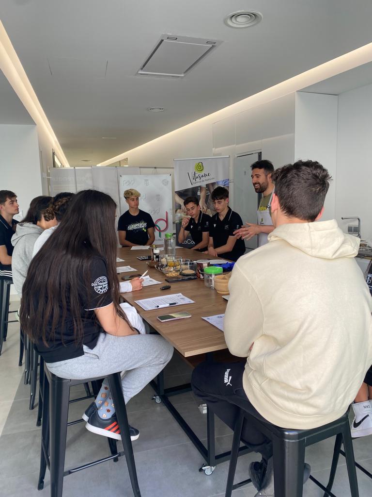 Jornada nutrición deportistas PADDH