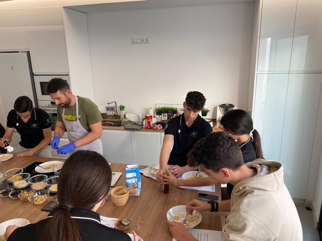 Jornada nutrición deportistas PADDH