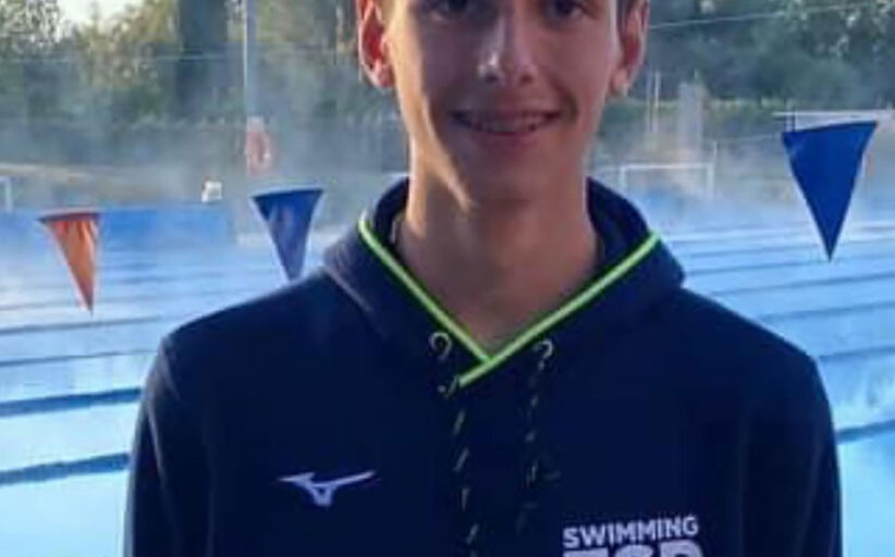 Cristóbal Vargas Trujillo destaca en el Campeonato de Europa de Aguas Abiertas en Grecia