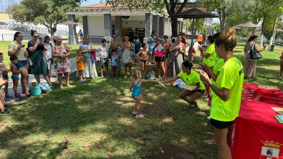 Finalizan los cursos de natación del mes de julio