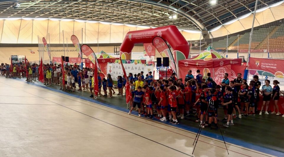 Clausura multitudinaria de los Juegos Deportivos Municipales 2023/2024 en el Palacio de los Deportes