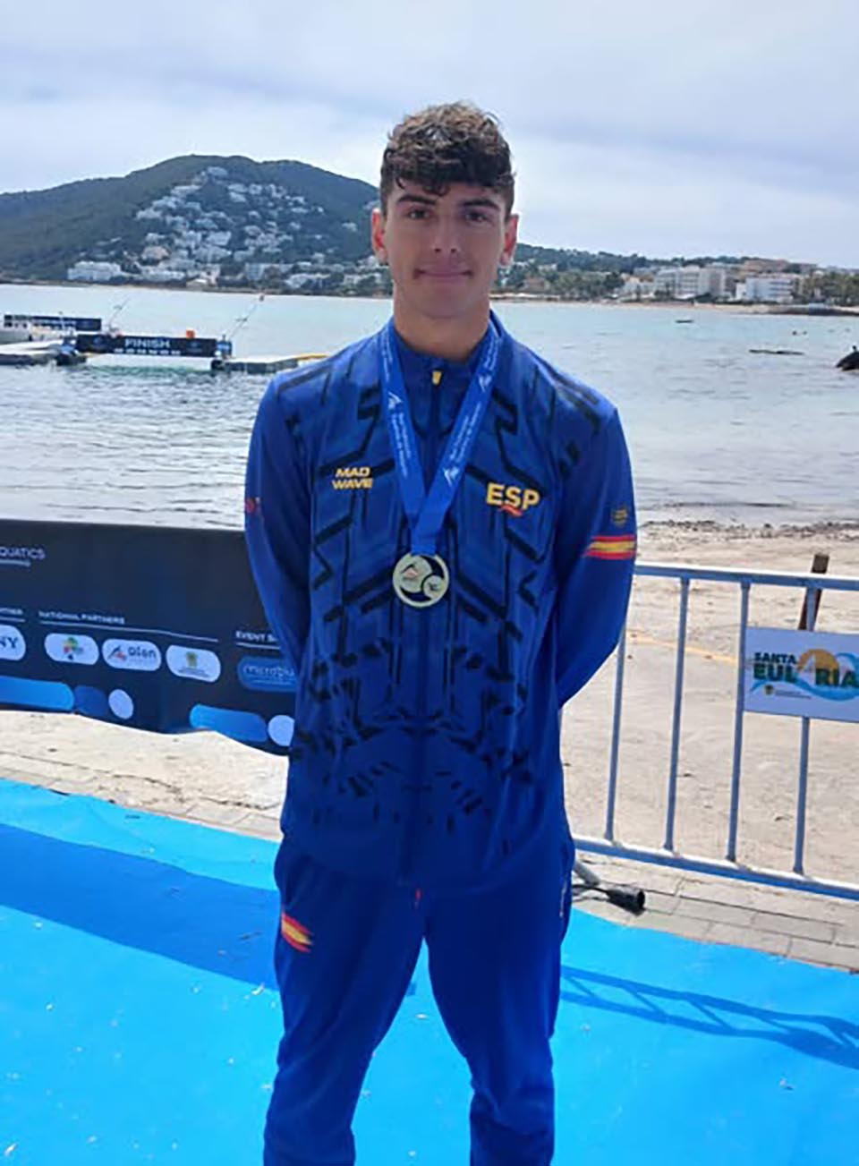 Cristóbal Vargas Trujillo se proclama campeón de España júnior en aguas abiertas