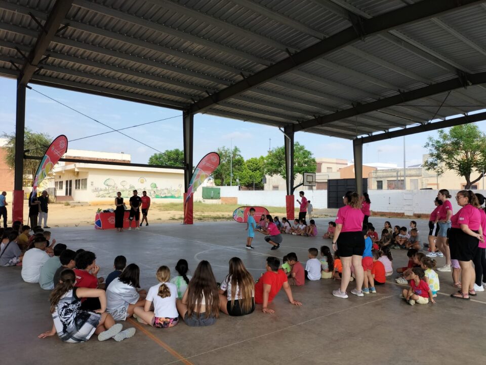 Actividad de Boxeo impartida por el Campeón de Europa Silver Falito Acosta