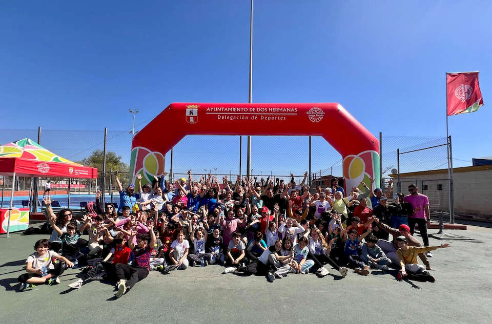 Éxito de participación en la segunda jornada del II Encuentro de Escuelas Deportivas Municipales para Mayores y Menores